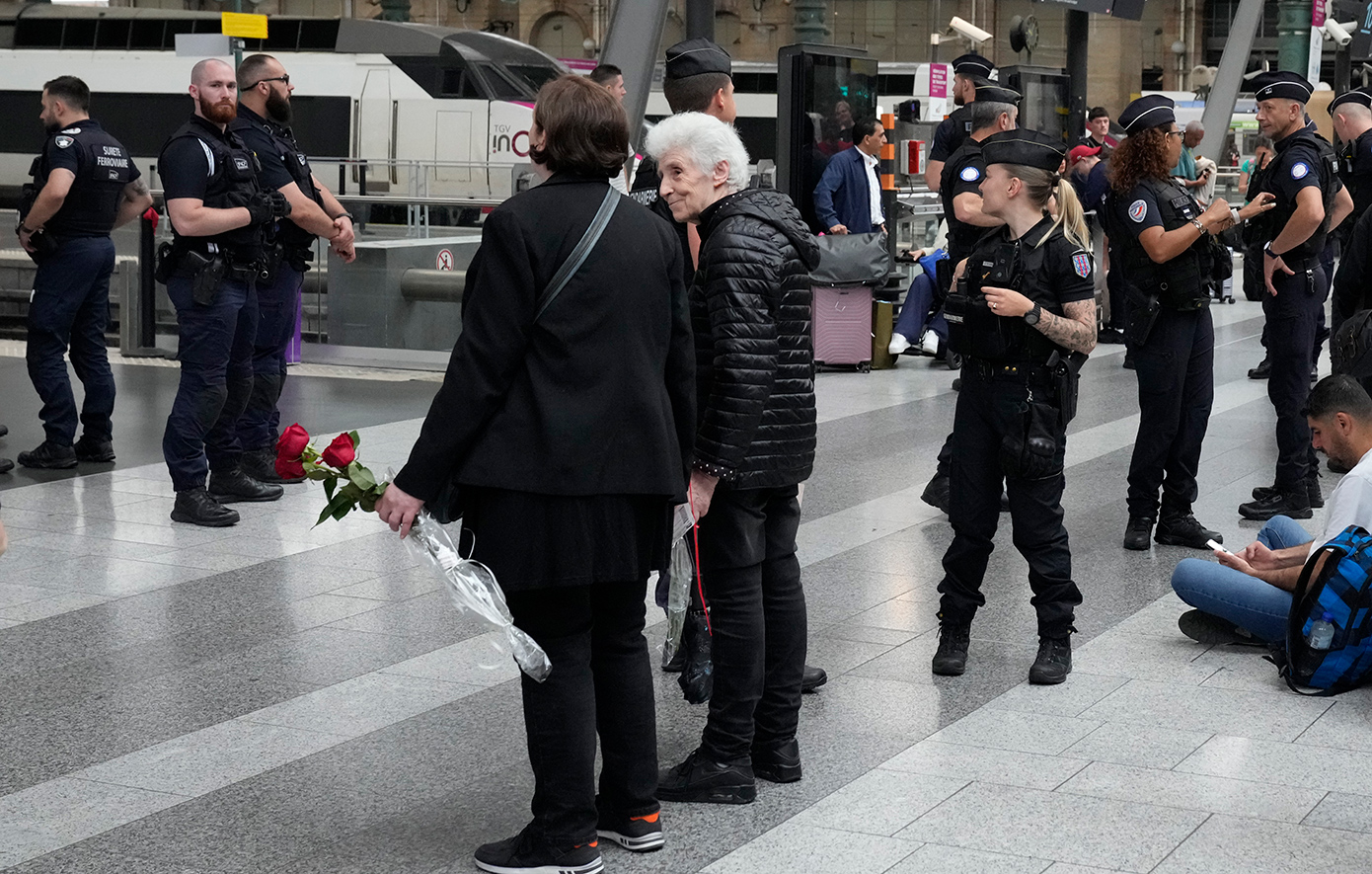Μαζική επίθεση για την «παράλυση του δικτύου των τρένων υψηλής ταχύτητας» στη Γαλλία, ώρες πριν την τελετή έναρξης των Ολυμπιακών