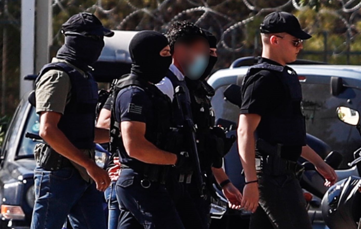 Προφυλακίστηκε ο «ωραίος Γιώργος» για την εκτέλεση του τοπογράφου στο Ψυχικό – Αναζητούν τον ηθικό αυτουργό