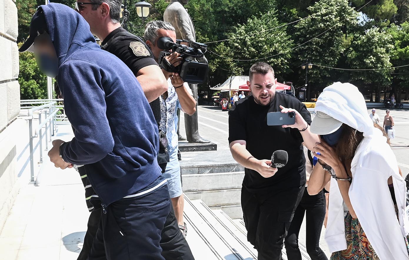 Προφυλακιστέος ο 41χρονος, ελεύθερη με όρους η σύζυγός του για τη δολοφονία του 64χρονου στην Αρκαδία