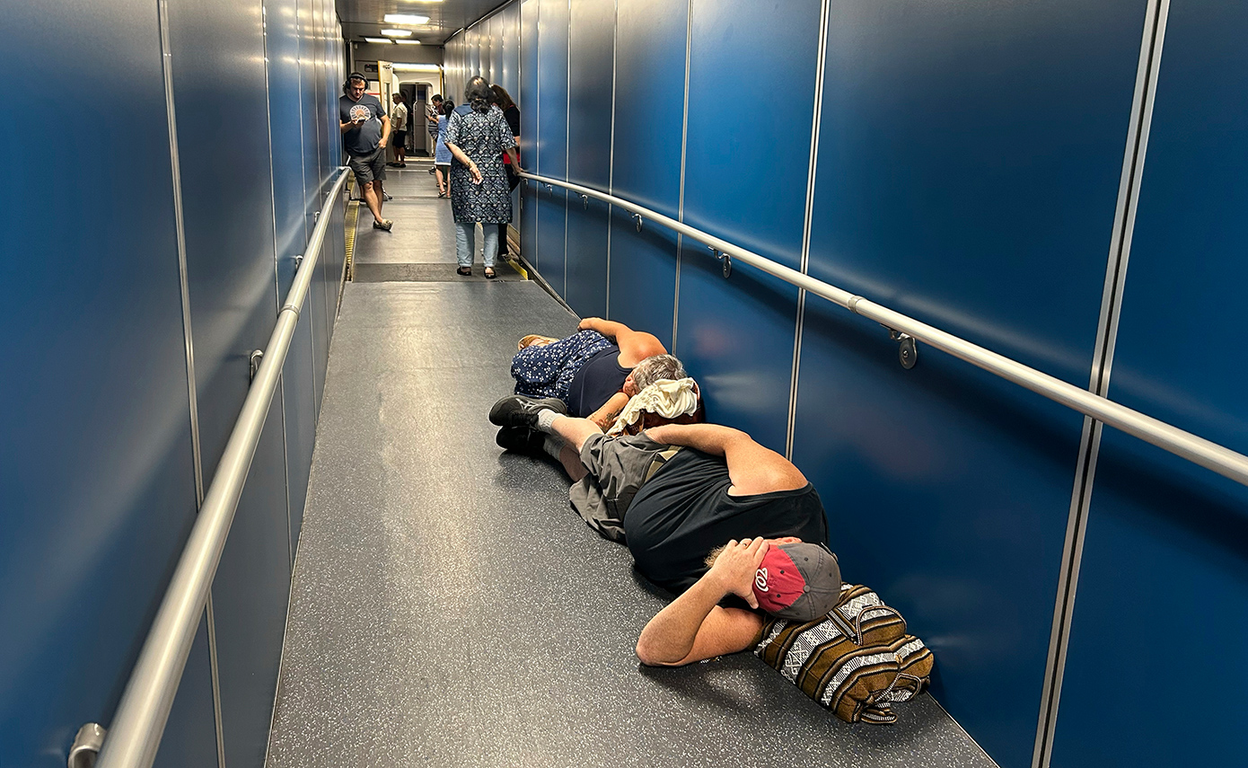 Αεροδρόμιο Καλιφόρνια Αεροδρόμιο Καλιφόρνια