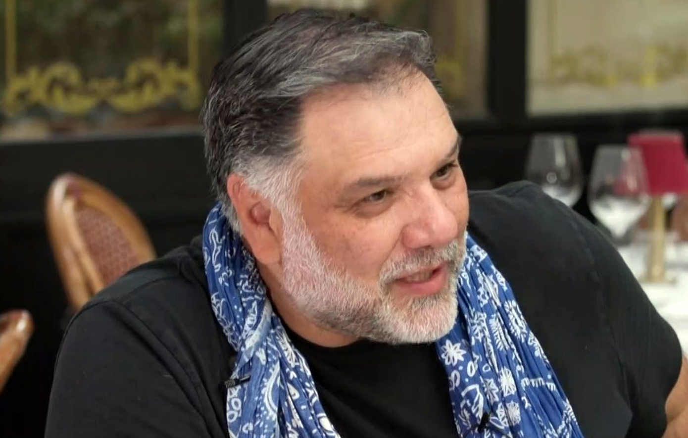 Το παράπονο του Γρηγόρη Αρναούτογλου για την Ελένη Μενεγάκη &#8211; «Εύχομαι να είναι ευτυχισμένη»