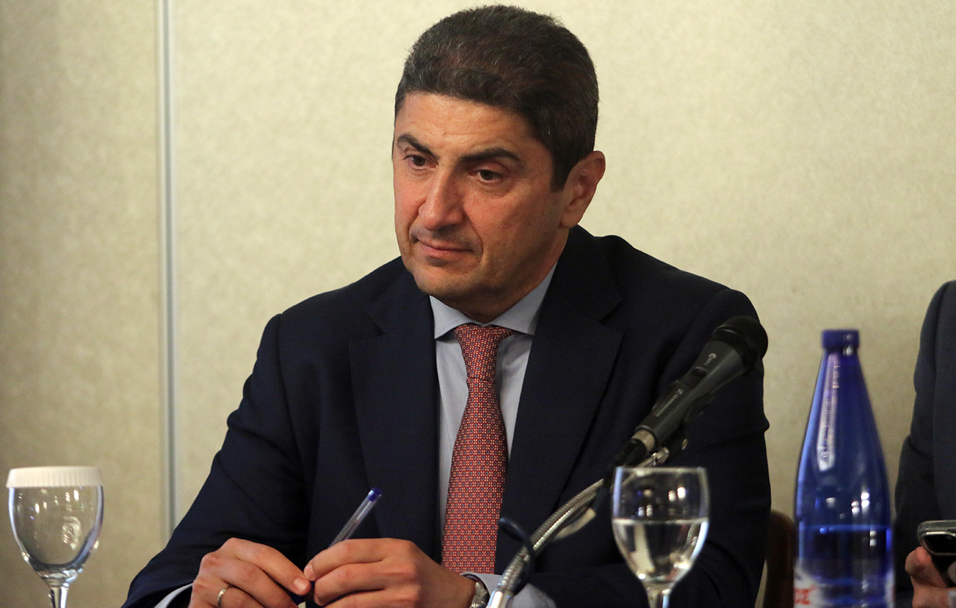 Αυγενάκης: Δεν αποδέχομαι τη θέση του μεταβατικού προέδρου της Γεωργικής Σχολής Μεσαράς