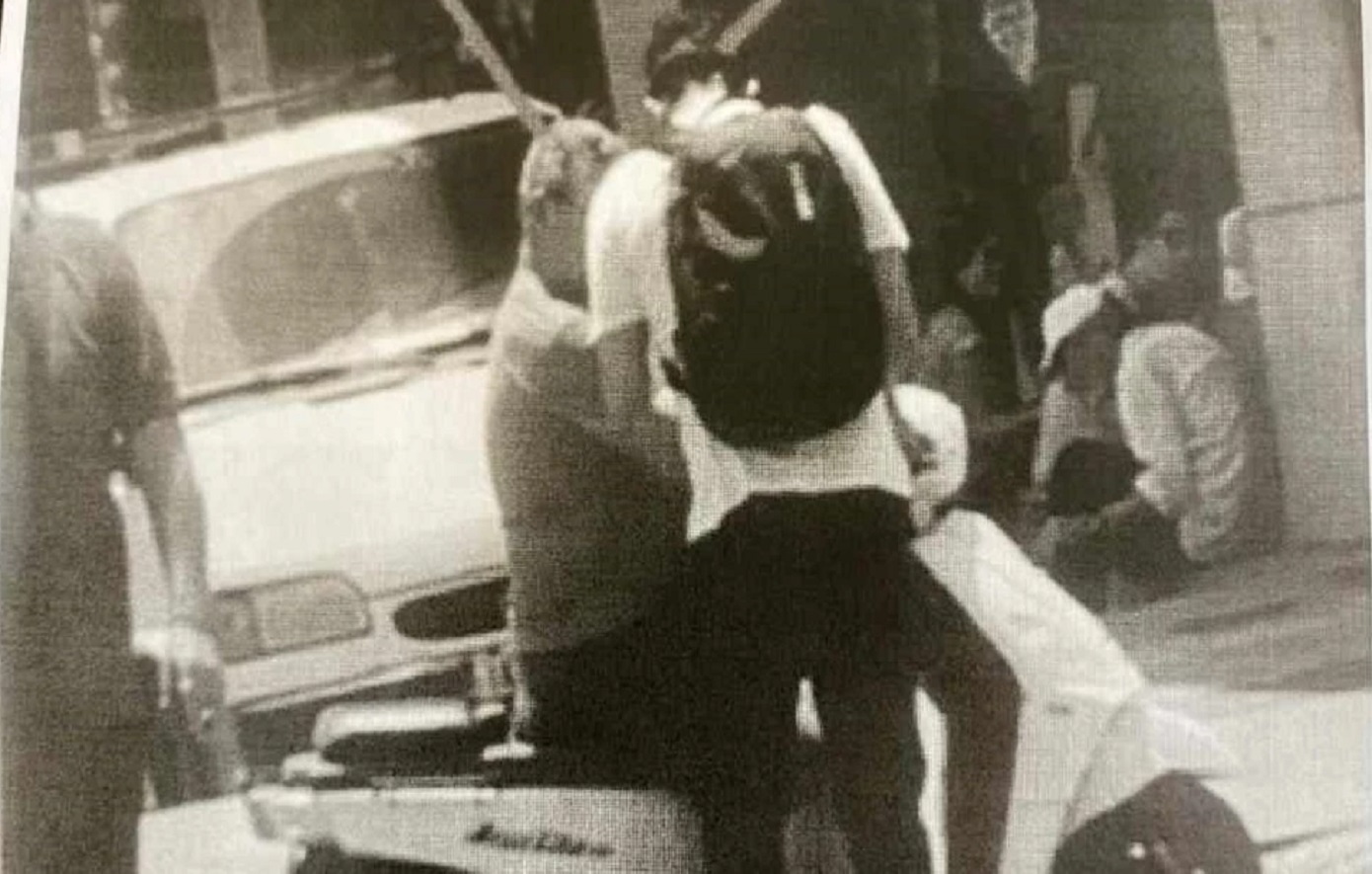 Αυτή είναι η «Νάνσυ» που φέρεται επικεφαλής του κυκλώματος εκβιαστών &#8211; Η εντυπωσιακή εμφάνιση και το επιτηδευμένο ύφος