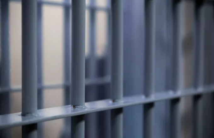 ΗΠΑ: Τρεις νεκροί και εννέα τραυματίες σε συμπλοκή συμμοριών σε φυλακή υψίστης ασφαλείας