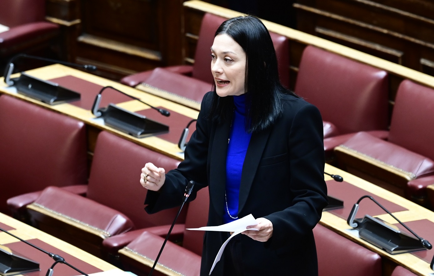 Νάντια Γιαννακοπούλου: Ο μεγάλος κίνδυνος για το ΠΑΣΟΚ είναι να συνηθίσει στις χαμηλές πτήσεις
