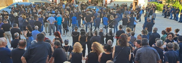 Θρήνος στην κηδεία του Γιώργου που έπεσε νεκρός από μπαλωθιές που έριξε ο μπατζανάκης του