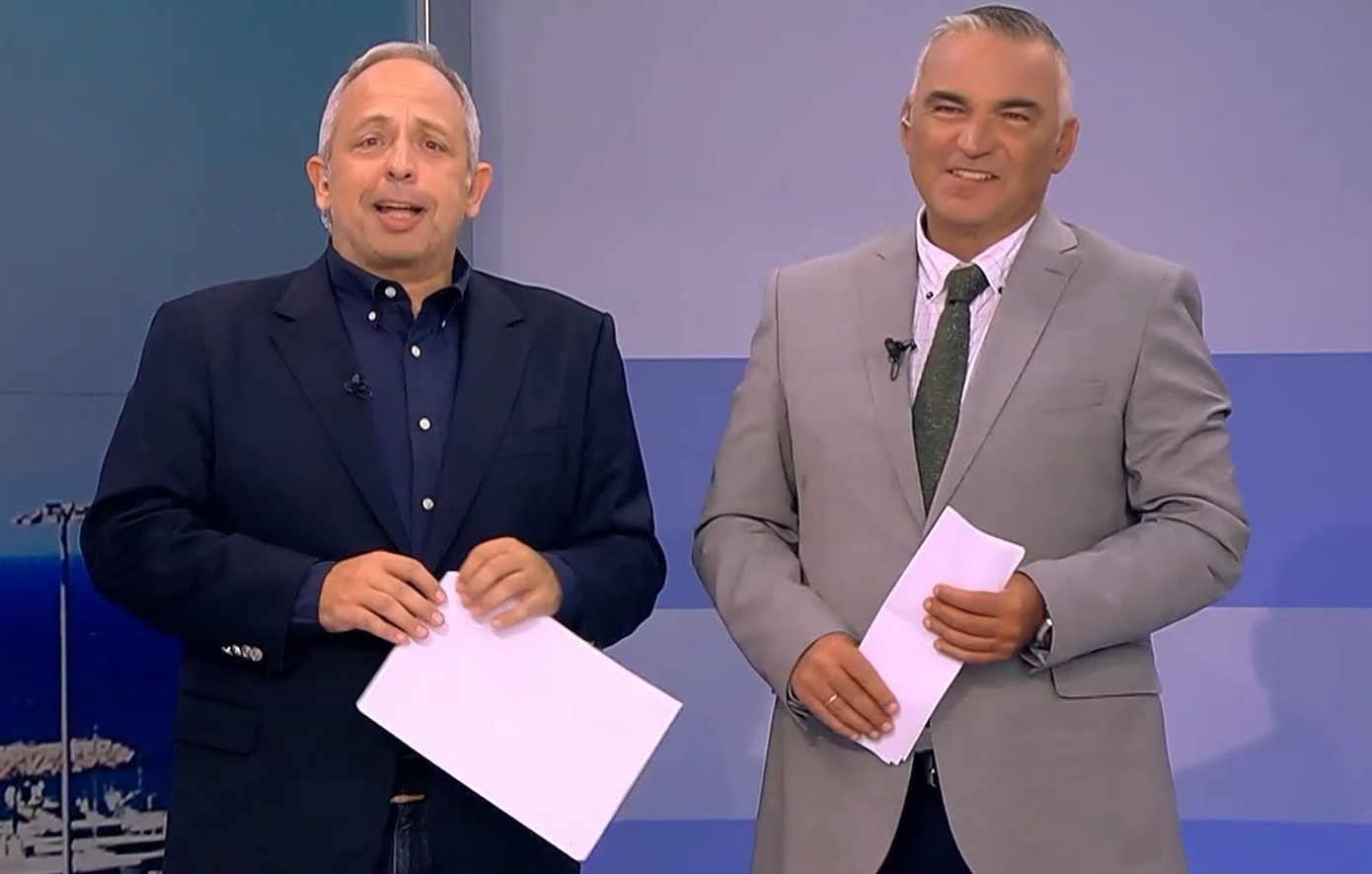 Οι «Αταίριαστοι» κούνησαν το μαντίλι για καλοκαιρινές διακοπές – «Το σπίτι μας νοικιάζεται»