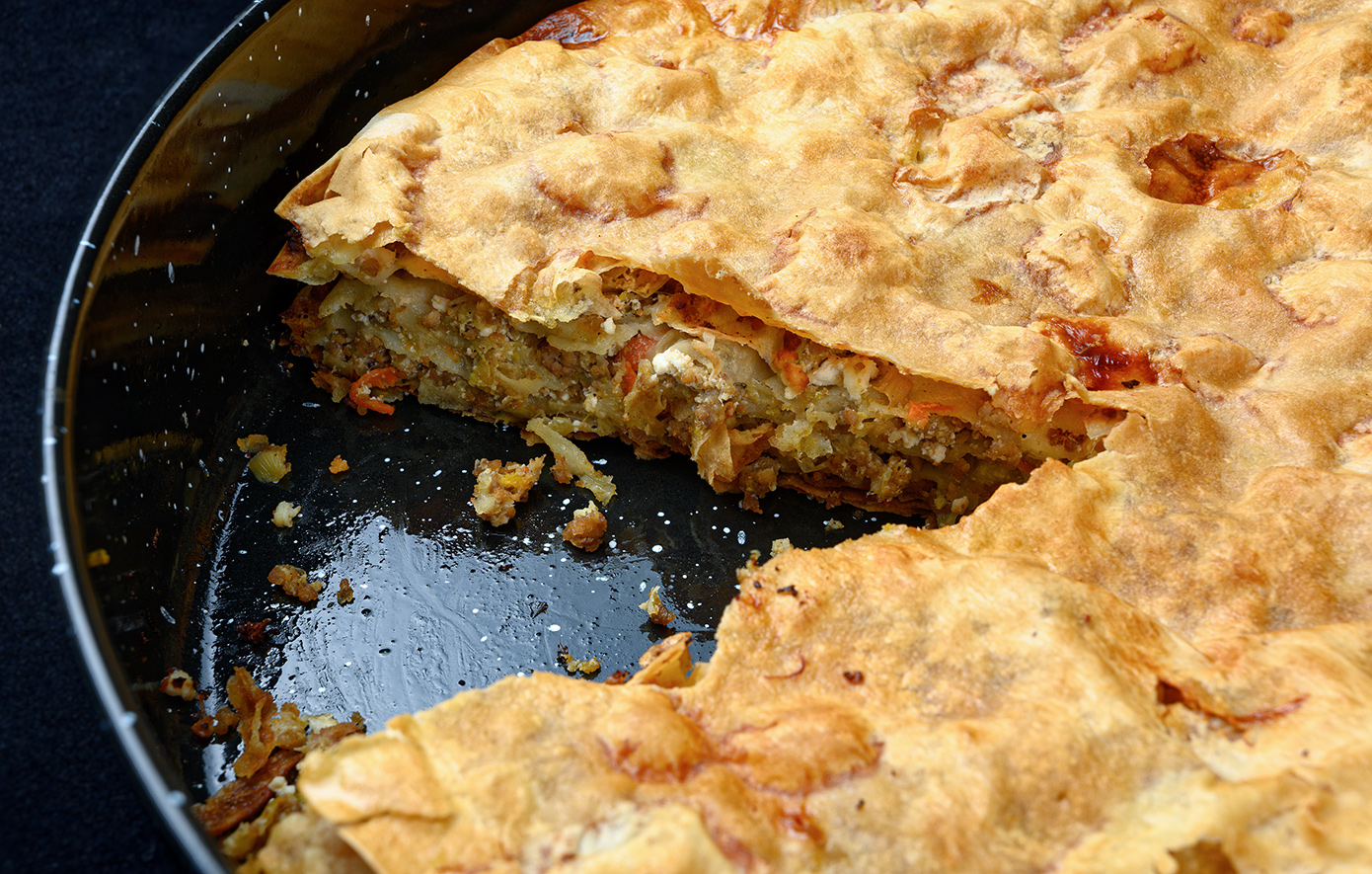 Πίτα με πράσο και κιμά