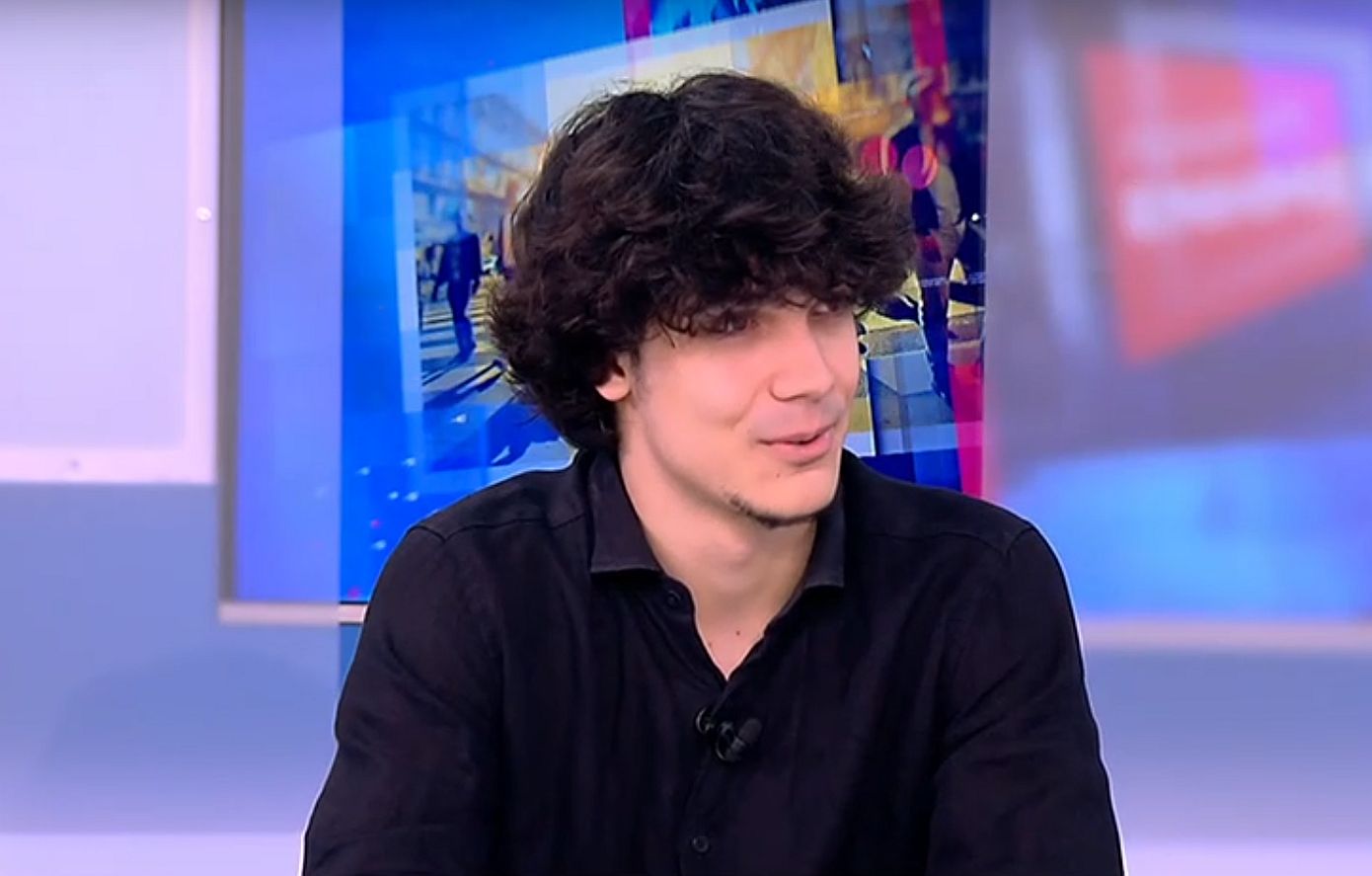 «Δεν είναι μόνο το διάβασμα, θέλει ισορροπία»: Αριστούχος στις πανελλαδικές εξετάσεις αποκάλυψε το μυστικό της επιτυχίας