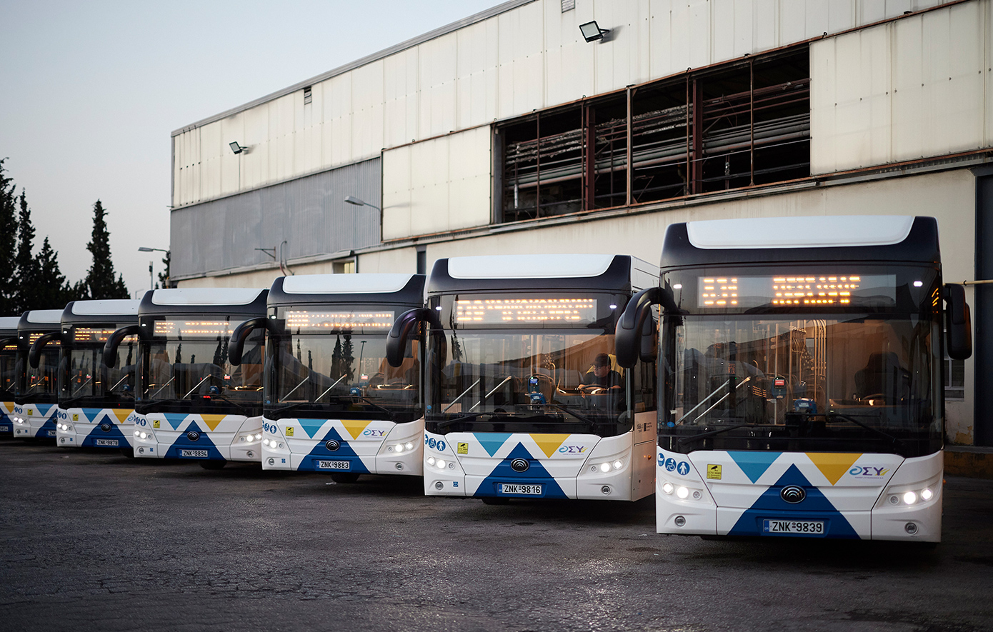 Πρωινή επίσκεψη Μητσοτάκη στο αμαξοστάσιο της ΟΣΥ Πρωινή επίσκεψη Μητσοτάκη στο αμαξοστάσιο της ΟΣΥ