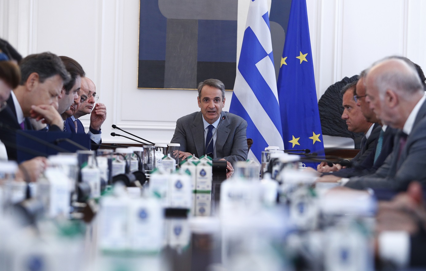 Επανασχεδιασμός της κυβερνητικής πολιτικής: Πώς θα «ενεργοποιηθεί» ξανά ο κωδικός εμπιστοσύνη