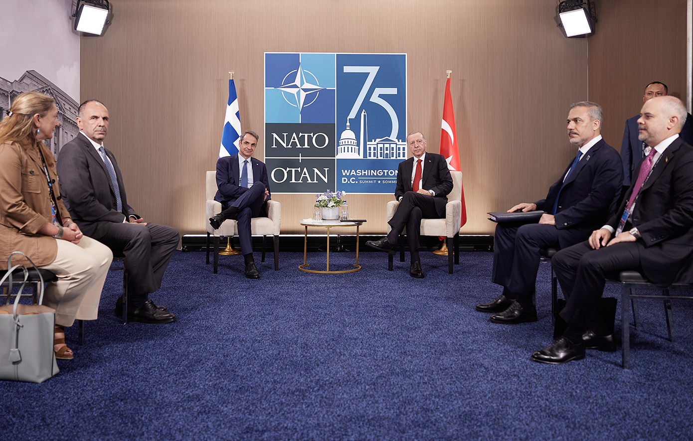 Κυριάκος Μητσοτάκης - Ρετζέπ Ταγίπ Ερντογάν Κυριάκος Μητσοτάκης - Ρετζέπ Ταγίπ Ερντογάν