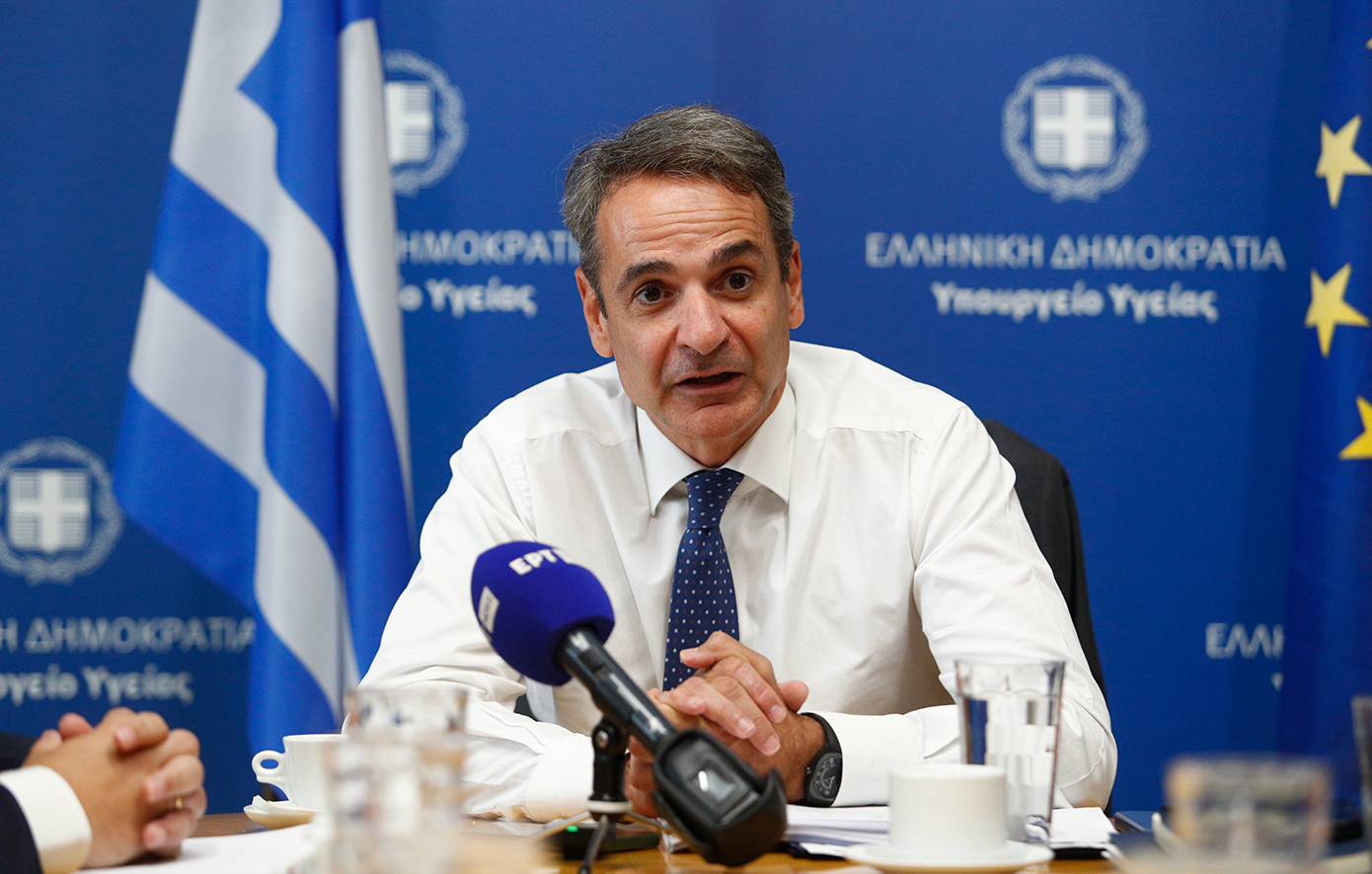 Ο πρωθυπουργός Κυριάκος Μητσοτάκης απόψε στο Κεντρικό Δελτίο Ειδήσεων του ΣΚΑΪ με τη Σία Κοσιώνη