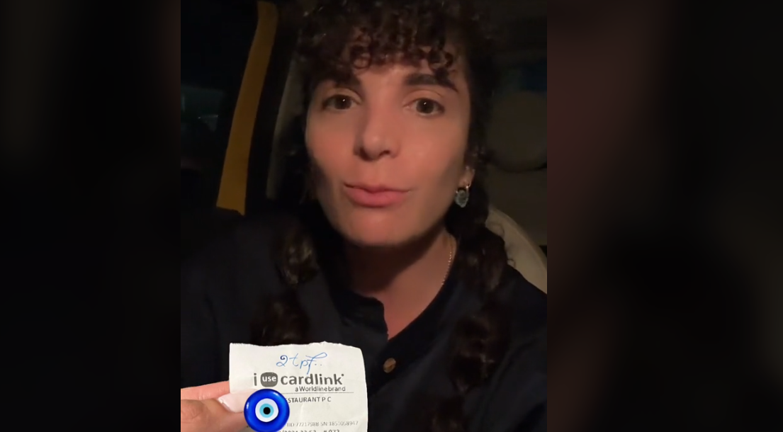 Τουρίστας στη Μύκονο άφησε φιλοδώρημα 455 ευρώ – «Δάκρυσα» λέει εργαζόμενη