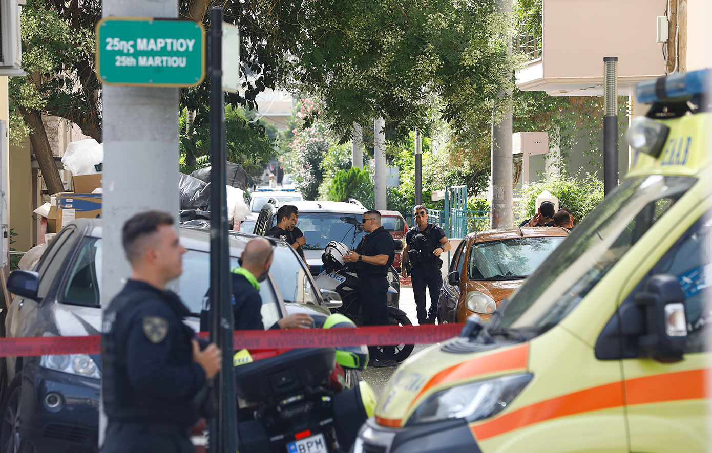 Θρίλερ με την εκτέλεση άνδρα μέσα σε αυτοκίνητο στο Ψυχικό Θρίλερ με την εκτέλεση άνδρα μέσα σε αυτοκίνητο στο Ψυχικό