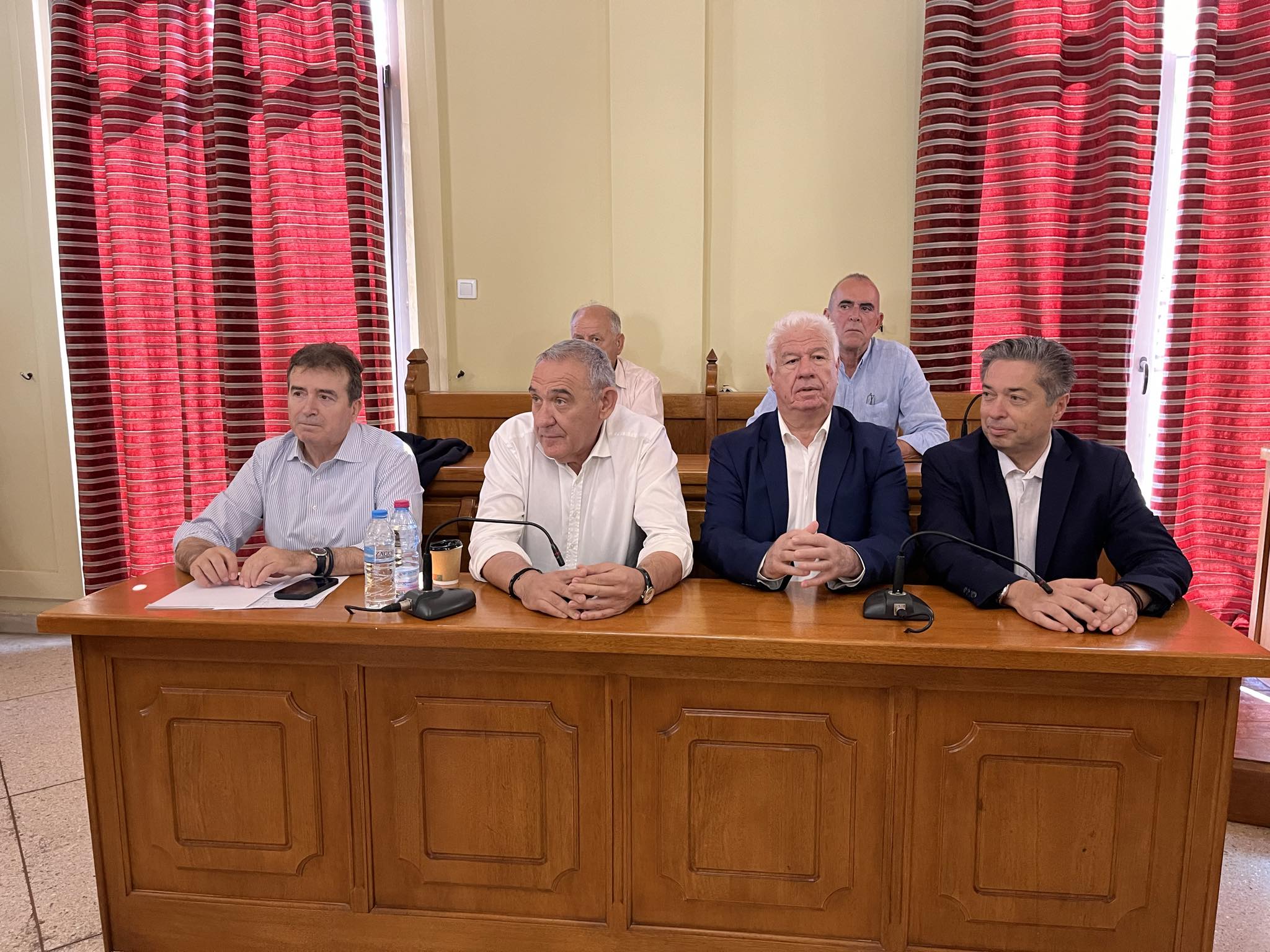 Μιχάλης Χρυσοχοΐδης από τη Ζάκυνθο: «Η πραγματικότητα του νησιού θα αλλάξει &#8211; Έρχονται αστυνομικοί με βαρύ οπλισμό»