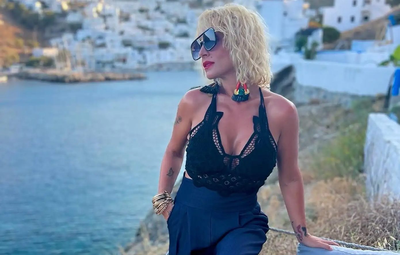 Η Ελεωνόρα Ζουγανέλη κάνει διακοπές στην Αστυπάλαια &#8211; Δείτε τις φωτογραφίες της