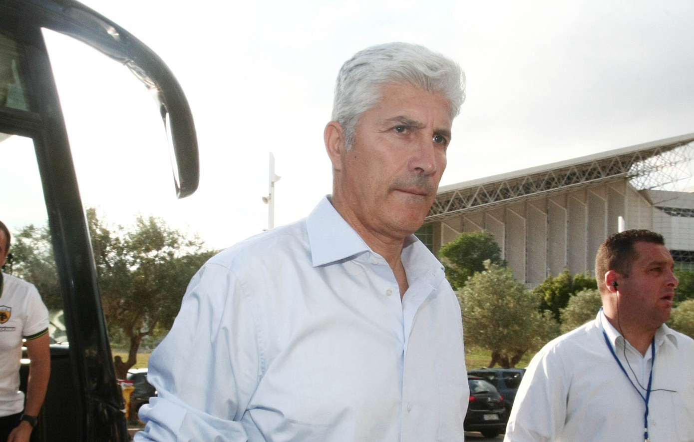 ΑΕΚ: Παρέμβαση υπέρ Αλμέιδα από τον Στέλιο Μανωλά – «Στηρίζουμε και υποστηρίζουμε»