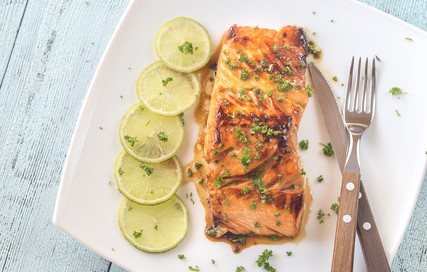 Σολομός με σος λάιμ με μέλι