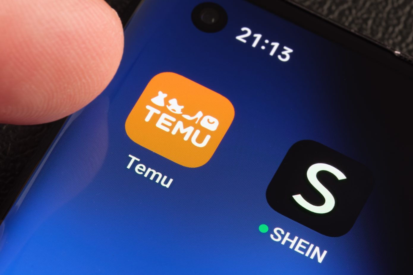«Στο στόχαστρο» της Κομισιόν Shein και Temu &#8211; Προτείνει έξτρα χρέωση για κάθε δέμα