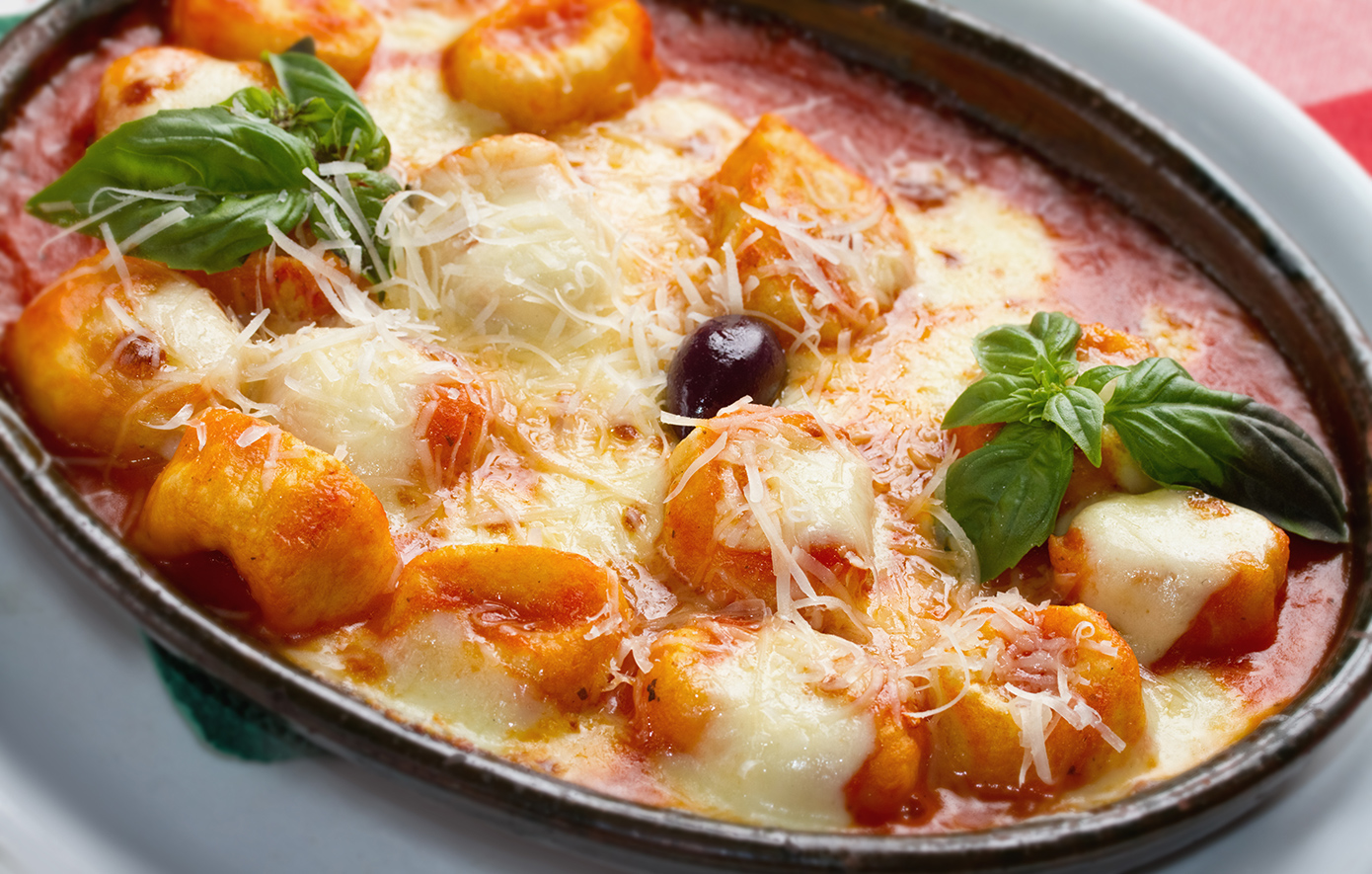 Νιόκι με σάλτσα ντομάτας