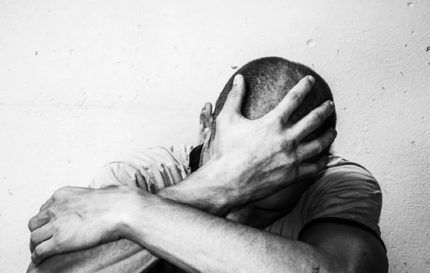 «Ένιωσα πολύ αηδιαστικά, δεν είχα τις αισθήσεις μου», λέει ο 20χρονος που κατήγγειλε για βιασμό τη 18χρονη πρώην του