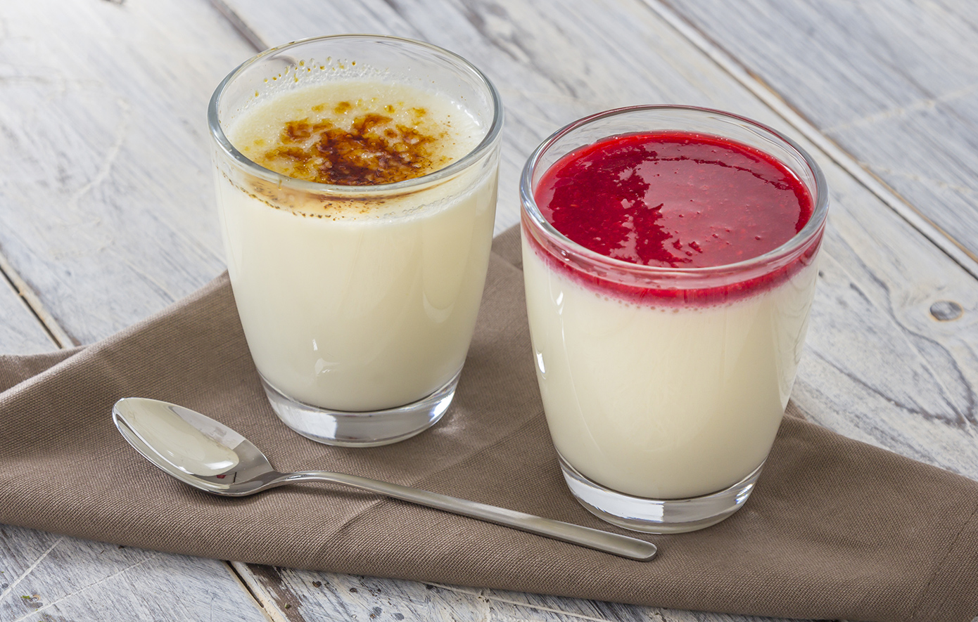 Πανακότα βανίλια με γιαούρτι