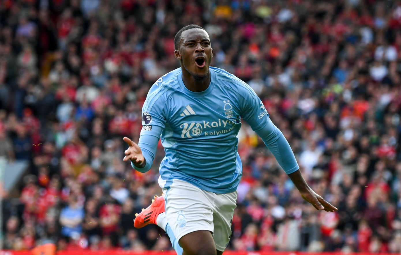 Premier League: Η Νότιγχαμ Φόρεστ άλωσε την έδρα της Λίβερπουλ – Μόνη 1η η Μάντσεστερ Σίτι