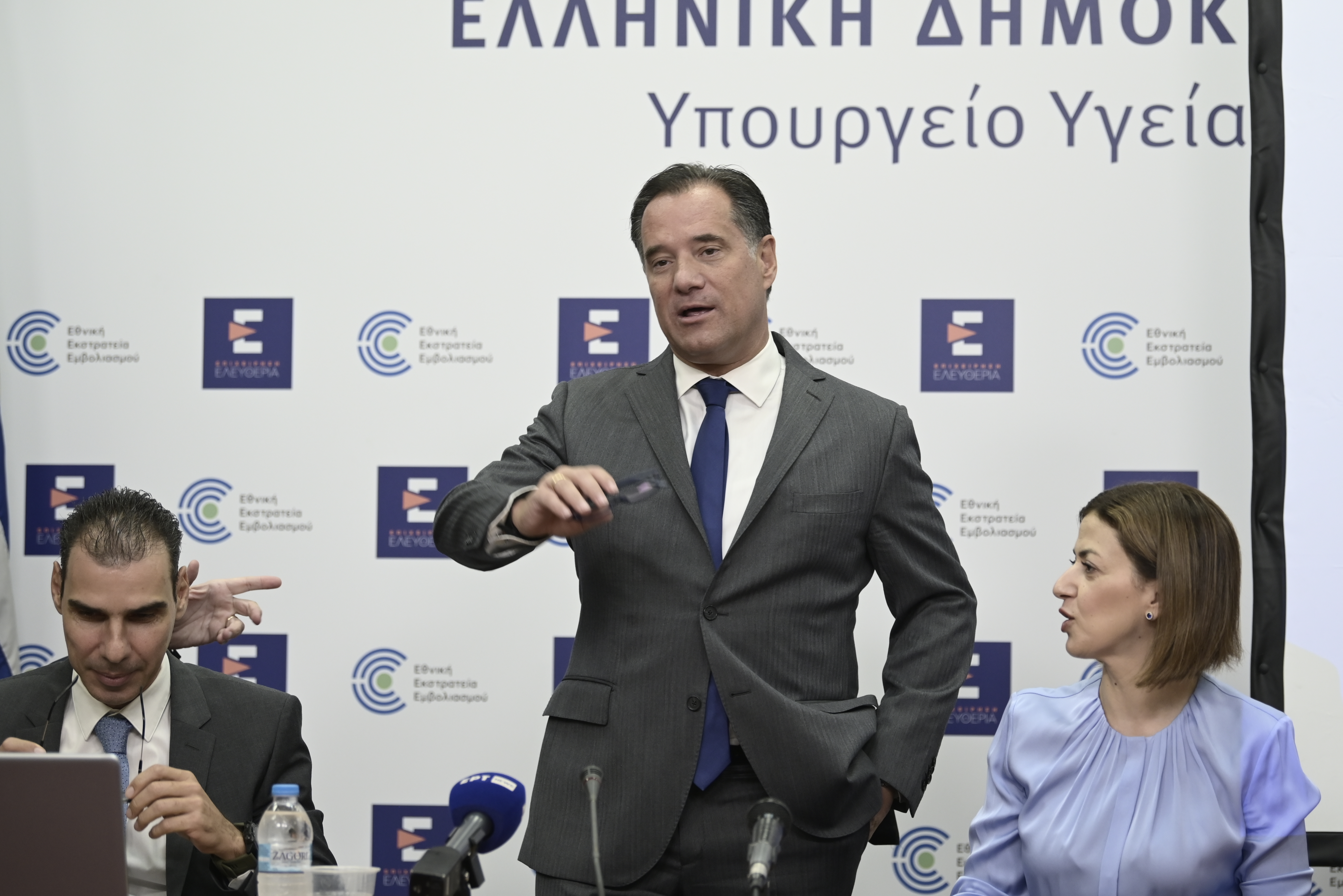 ΕΣΥ: Απογευματινά χειρουργεία, μισθοί, εφημερίες – Τι αλλάζει