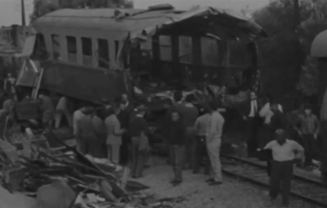 Σαν σήμερα 30 Σεπτεμβρίου: Η σιδηροδρομική τραγωδία στο Δερβένι – Όταν μια ακούσια χρήση του σήματος κινδύνου κόστισε 34 ζωές