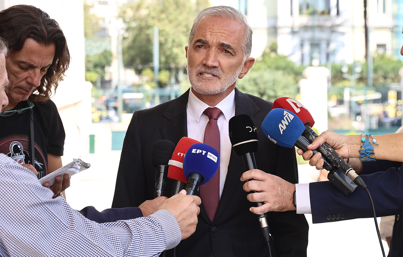 Διαγράφηκε ο Μάριος Σαλμάς από τη Νέα Δημοκρατία – Δεν παραδίδει την έδρα του