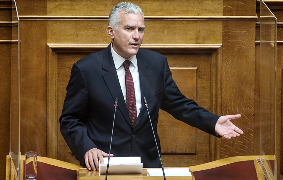 Πέθανε η μητέρα του Μανούσου Βολουδάκη – Έναν χρόνο μετά την απώλεια του γιου της