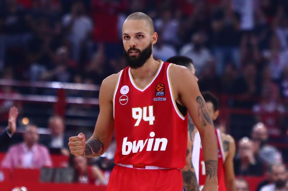 Ολυμπιακός: Χωρίς Φουρνιέ και Παπανικολάου απέναντι στην Μπάγερν