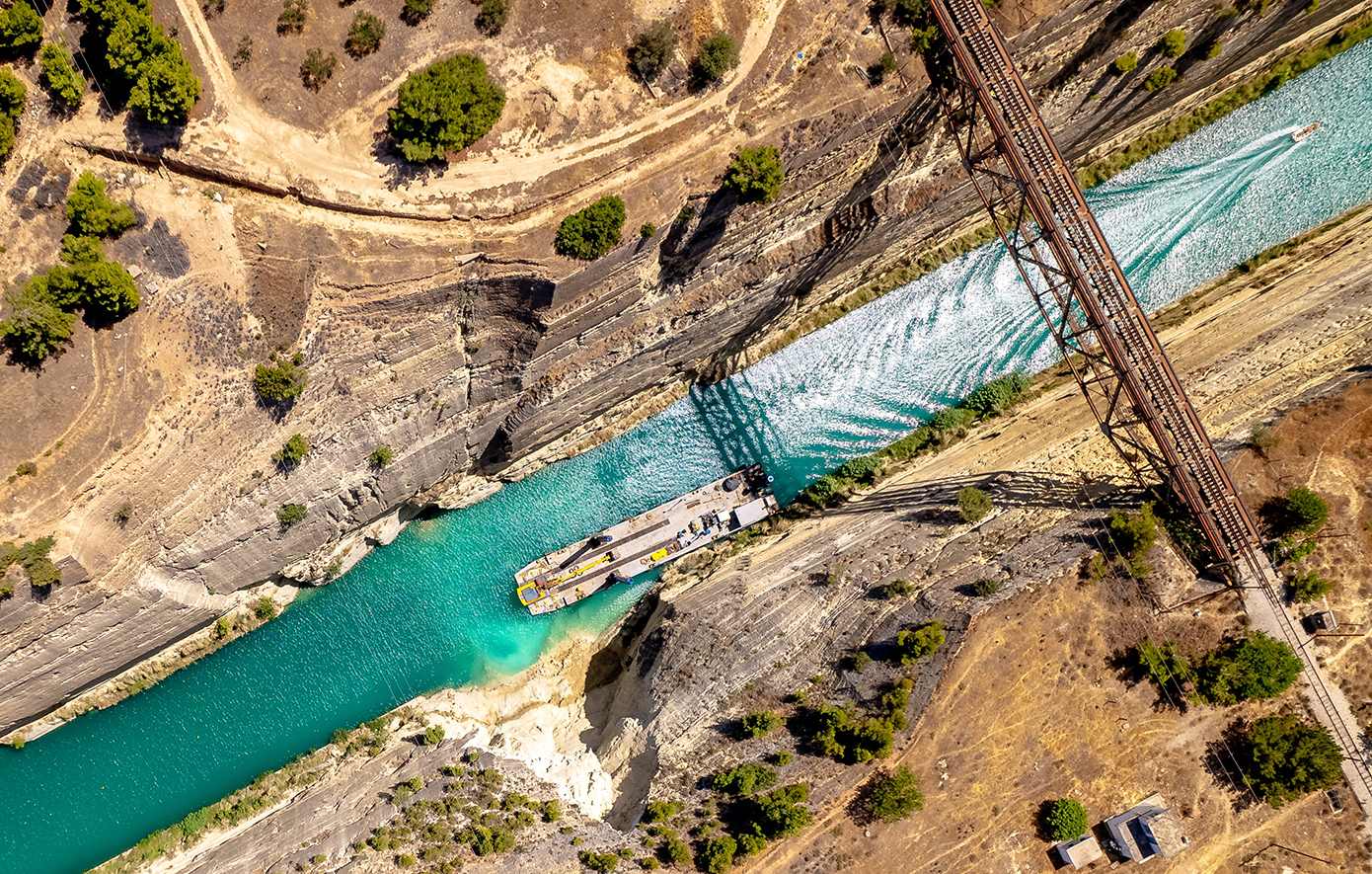 Τραγωδία στον Ισθμό &#8211; Σορός 17χρονης εντοπίστηκε να επιπλέει στο κανάλι της Διώρυγας