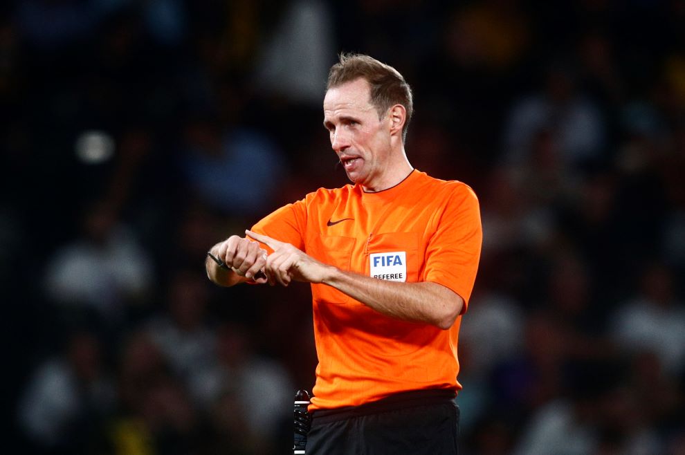 Europa League: Ο διαιτητής του ΑΕΚ – Παναθηναϊκός στο ΠΑΟΚ – Στεάουα, ο Πολωνός Σίλβεστρζακ στο Ολυμπιακός – Μπράγκα