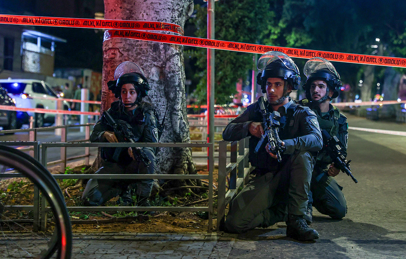 Πυροβολισμοί κοντά στην πρεσβεία του Ισραήλ στην Ιορδανία – Ένας ένοπλος σκοτώθηκε, τρεις αστυνομικοί τραυματίστηκαν