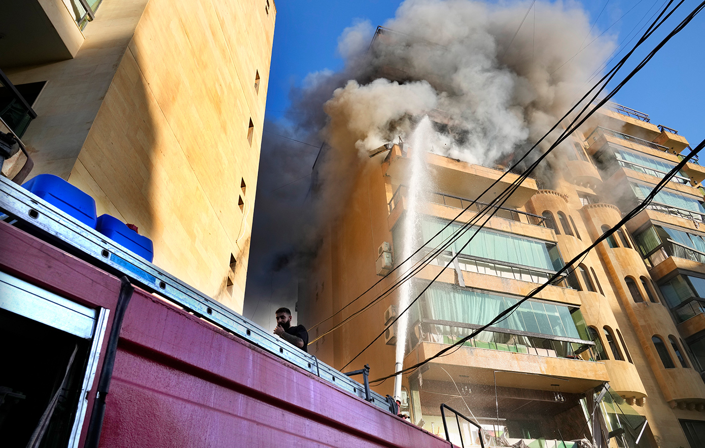 Φλέγεται η Μέση Ανατολή μεταξύ Ιράν και Ισραήλ Φλέγεται η Μέση Ανατολή μεταξύ Ιράν και Ισραήλ