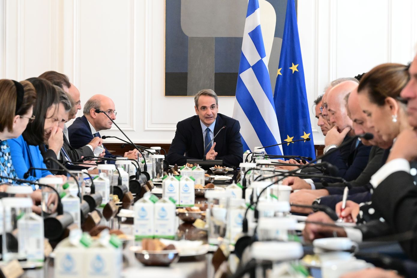 Τα μέτρα με ορίζοντα το 2028 που αποφάσισε το υπουργικό – Στο επίκεντρο οικονομία, ανάπτυξη και βία ανηλίκων