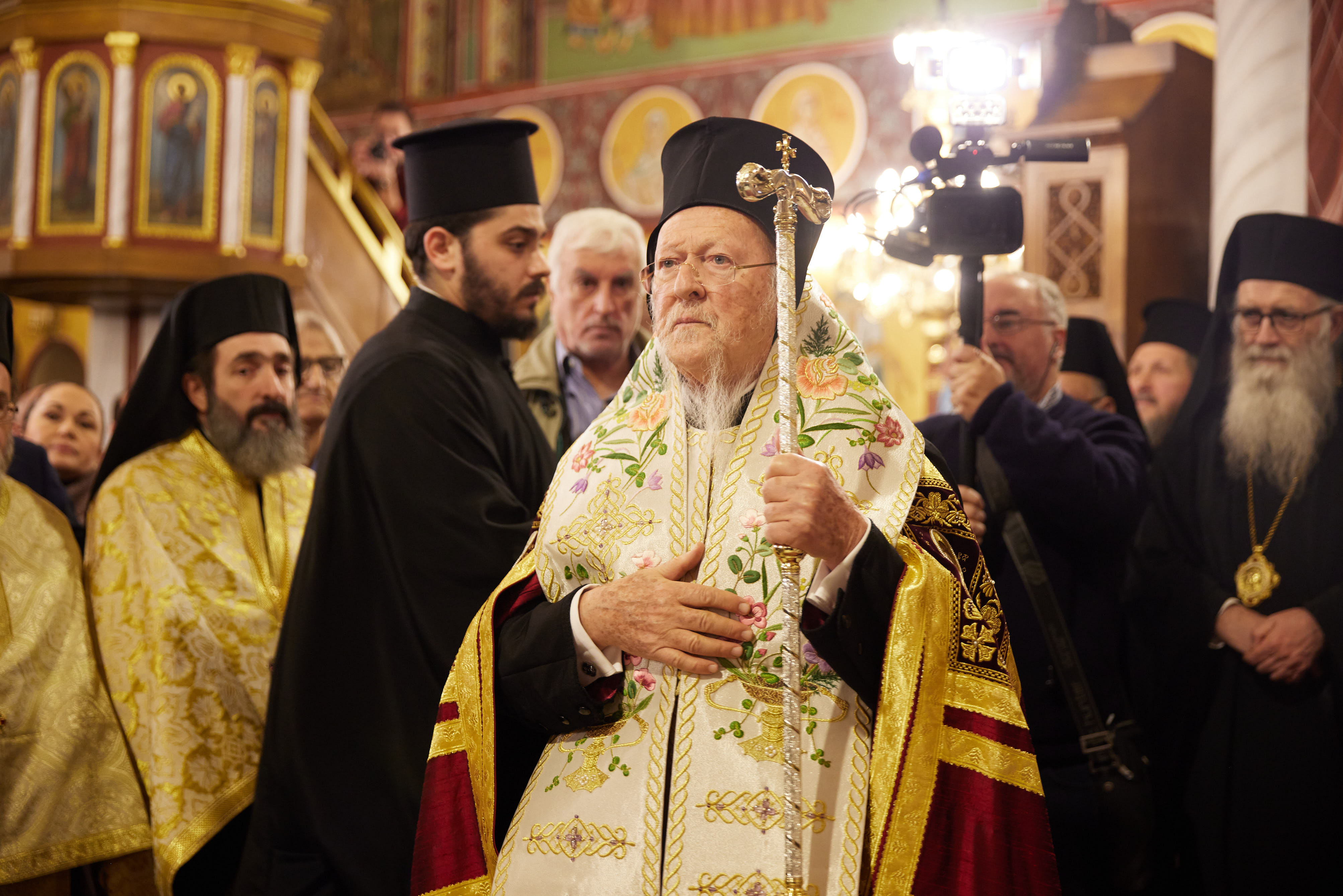 Στην Ιερά Μητρόπολη Νέας Ιωνίας ο Οικουμενικός Πατριάρχης Βαρθολομαίος – Ενθουσιώδης υποδοχή από Κλήρο και πιστούς