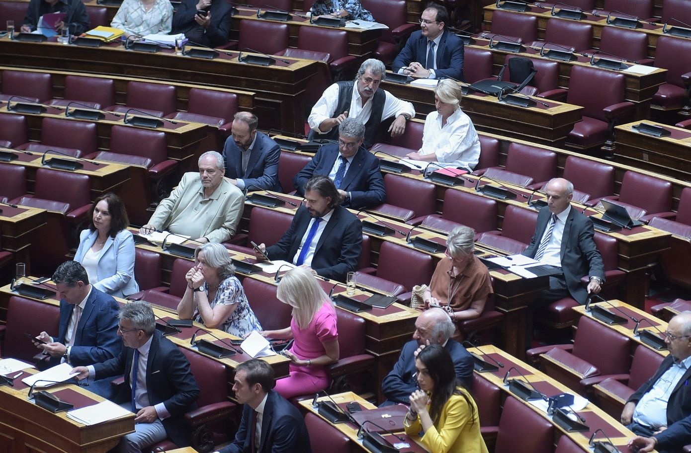 Ανεξαρτητοποιήθηκε και η Κυριακή Μάλαμα – Με 31 βουλευτές έμεινε η κοινοβουλευτική ομάδα του ΣΥΡΙΖΑ