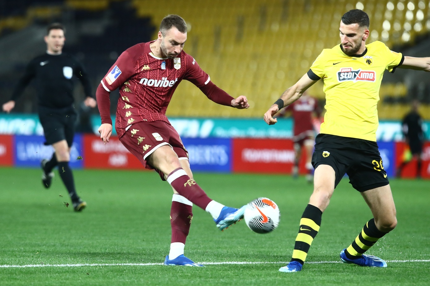 Super League: Όλα τα βλέμματα στο ντέρμπι της Νέας Φιλαδέλφειας – ΑΕΚ εναντίον Άρη για την επιστροφή στις νίκες