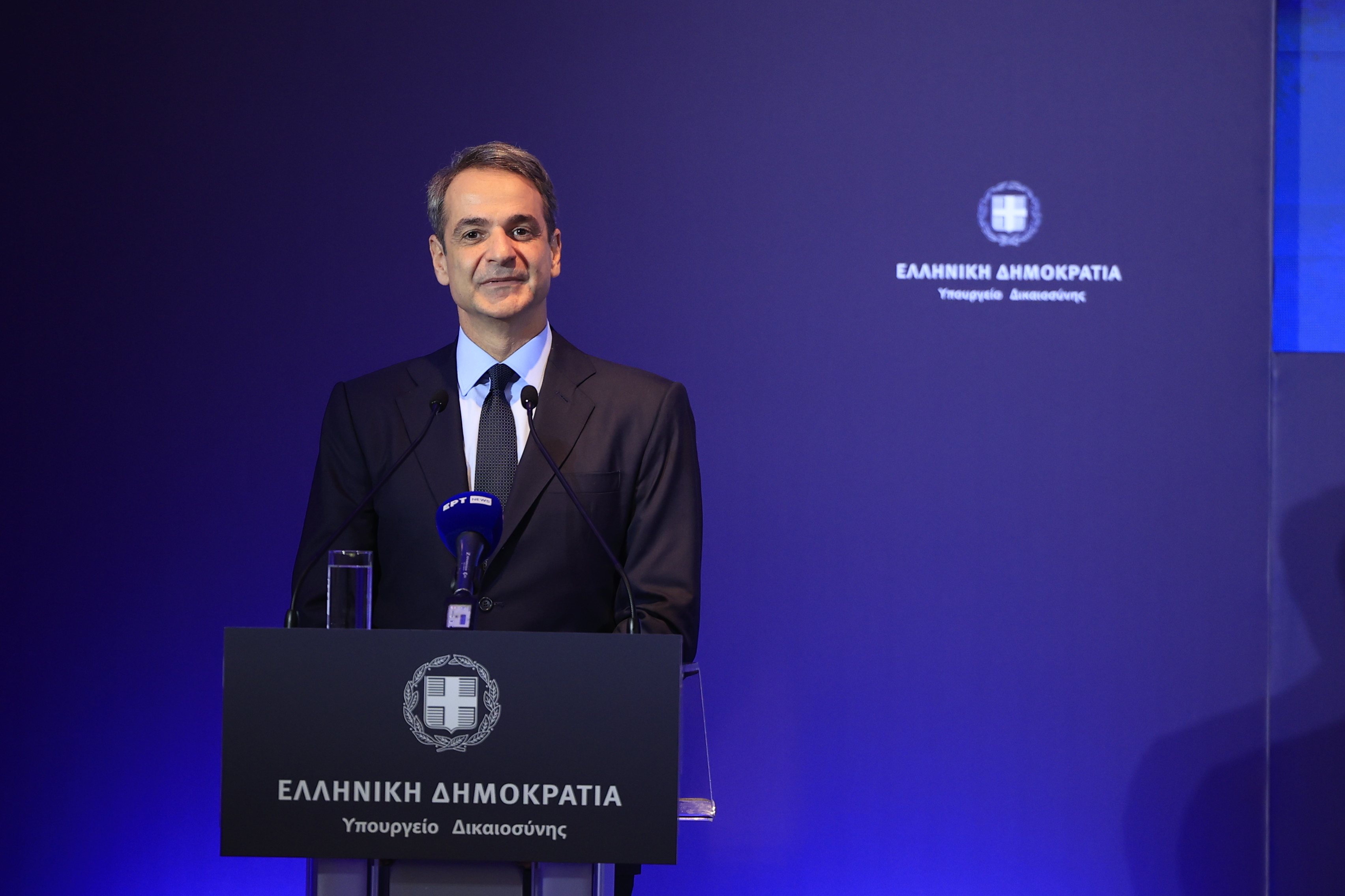 Μητσοτάκης: «Δημοκρατία δεν σημαίνει μόνο καλύτερο εισόδημα, αλλά πρώτα και πάνω απ’ όλα εμπιστοσύνη στη Δικαιοσύνη»