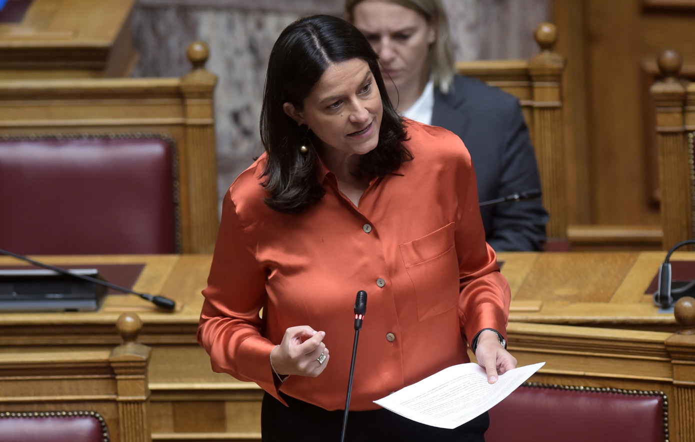 Αντιπαράθεση Κεραμέως με αντιπολίτευση για τον κατώτατο μισθό &#8211; «Συμφωνούν ή όχι σε δίχτυ προστασίας για τους εργαζομένους;»