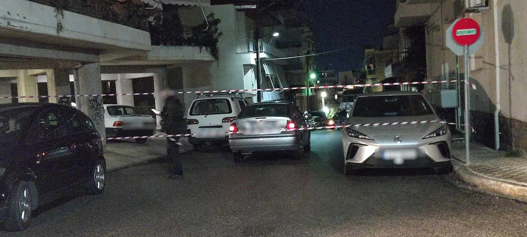 Νεκρή γυναίκα στο Αγρίνιο – Την πυροβόλησαν εξ επαφής στη μέση του δρόμου