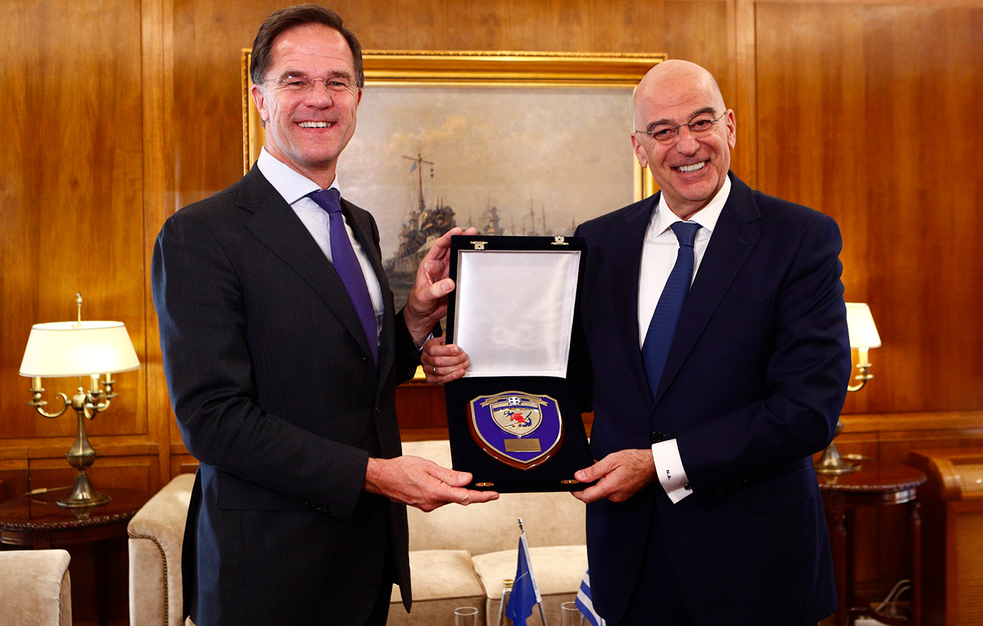 Ο Μαρκ Ρούτε στην Αθήνα, επισκέφτηκε το υπουργείο Εθνικής Άμυνας Ο Μαρκ Ρούτε στην Αθήνα, επισκέφτηκε το υπουργείο Εθνικής Άμυνας