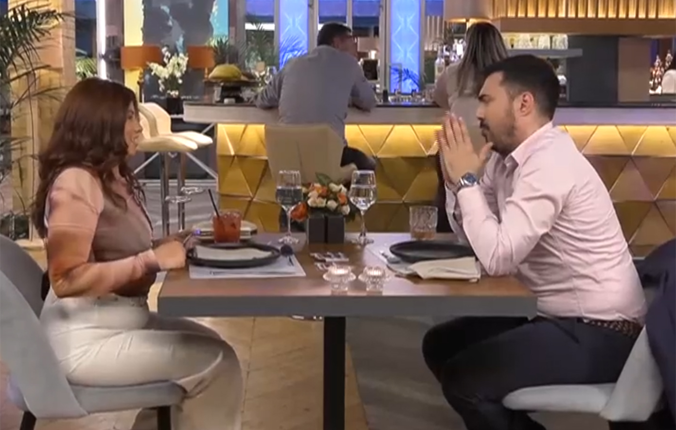 First Dates: «Μου αρέσει να ζητώ το βρακάκι της» – «Έχω αόρατο βρακί» – Η ερώτηση που «ανέβασε τη θερμοκρασία»