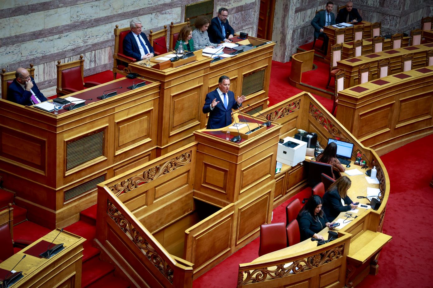 Ψηφίστηκε το νομοσχέδιο για τον προσωπικό γιατρό – Το «παρών» του ΠΑΣΟΚ που συζητήθηκε και η επίθεση Γεωργιάδη