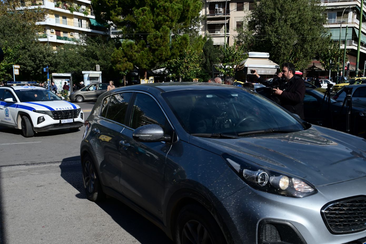«Σίγουρα θα έχουμε δύο ακόμα συλλήψεις» – Συνεχίζονται οι έρευνες για τη γιάφκα στο Παγκράτι