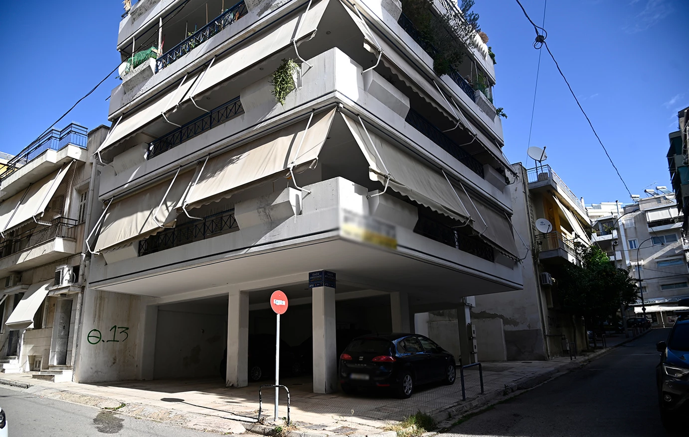Το προφίλ του 49χρονου που συνελήφθη για τη γιάφκα στο Παγκράτι – Πώς έφτασαν οι Αρχές στο κρυμμένο «οπλοστάσιο»
