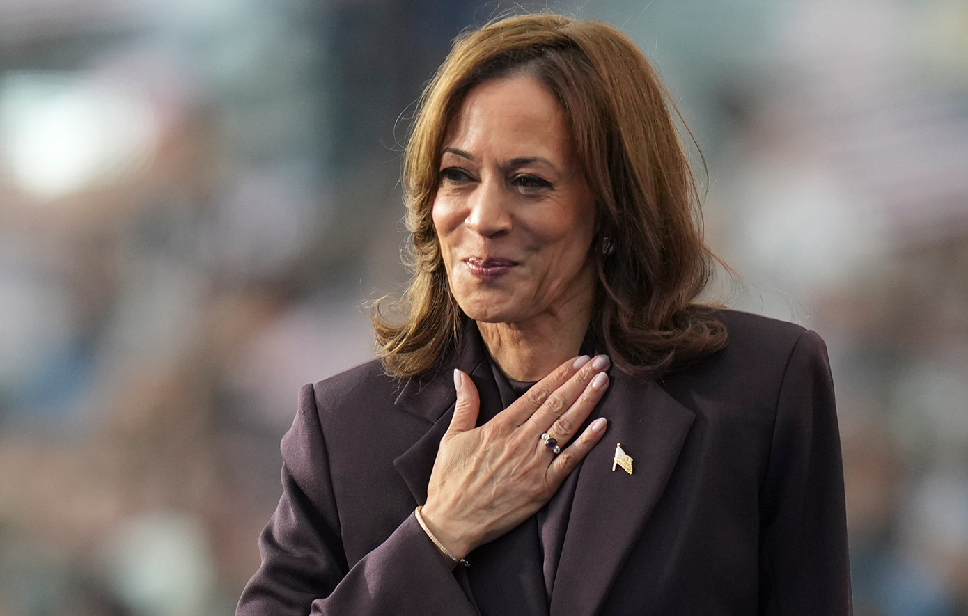 Η Κάμαλα Χάρις αναβαθμίζει το χαρτοφυλάκιο ακινήτων της στο Λος Άντζελες με υπερπολυτελή έπαυλη 8 εκατ. δολαρίων στο Πόιντ Ντιουμ του Μαλιμπού